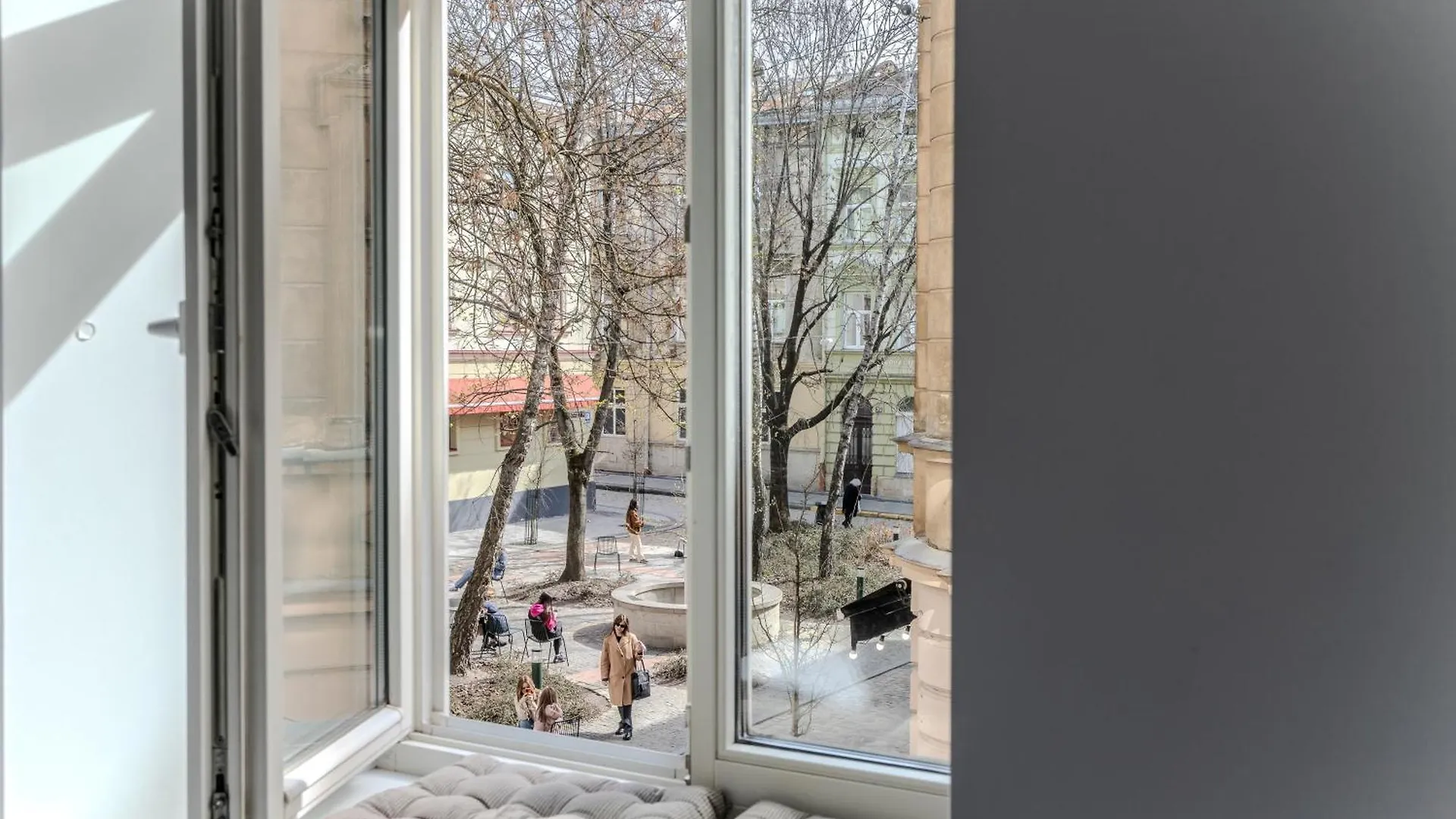 Jam Hotel Staroyevreyska Lviv
