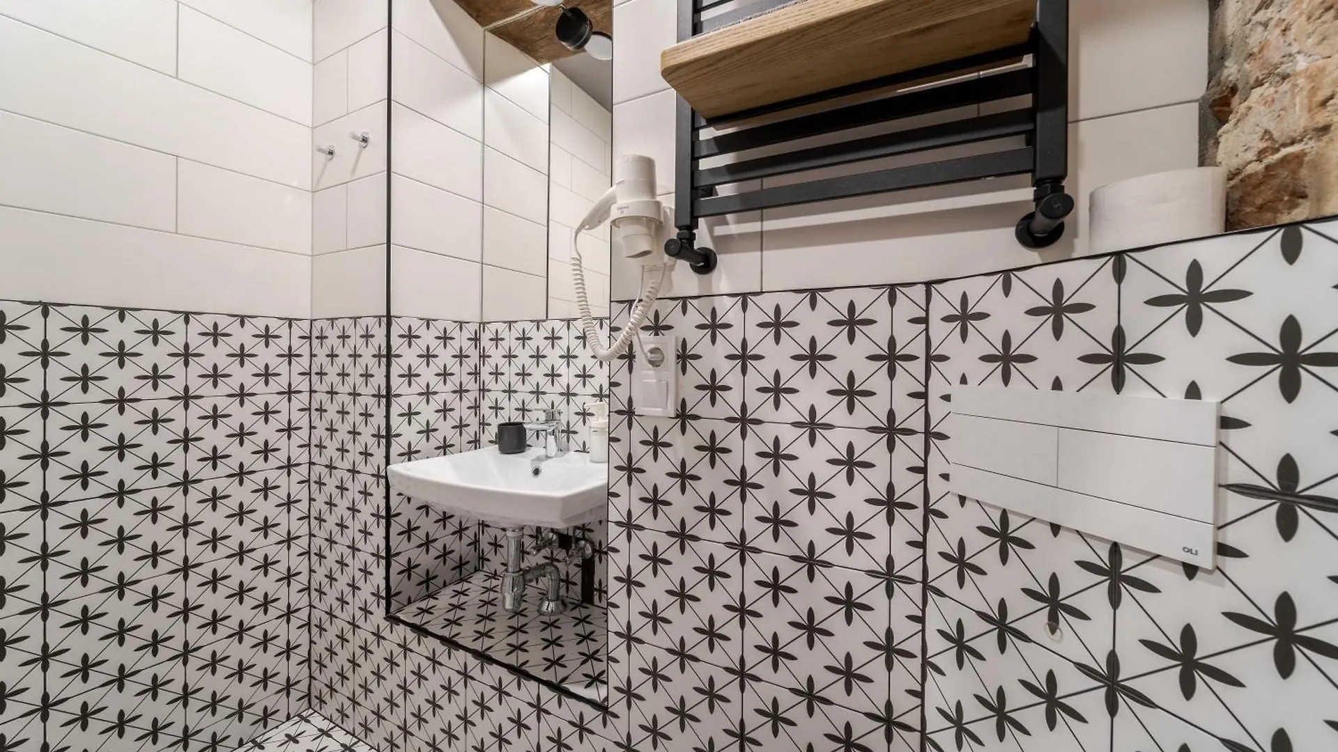 Jam Hotel Staroyevreyska Lviv 0*,  Ukraine